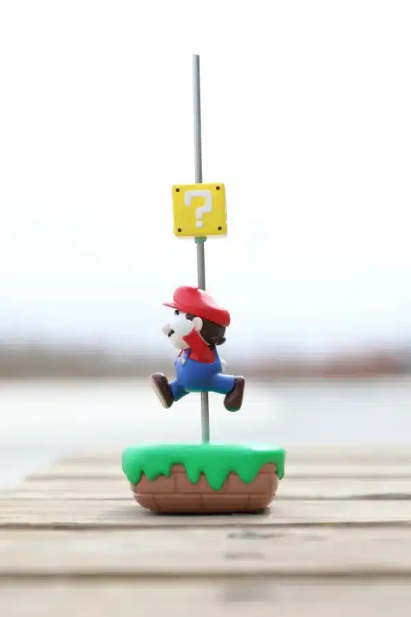 Super Mario Luck Studio Mario Resin Statue 4