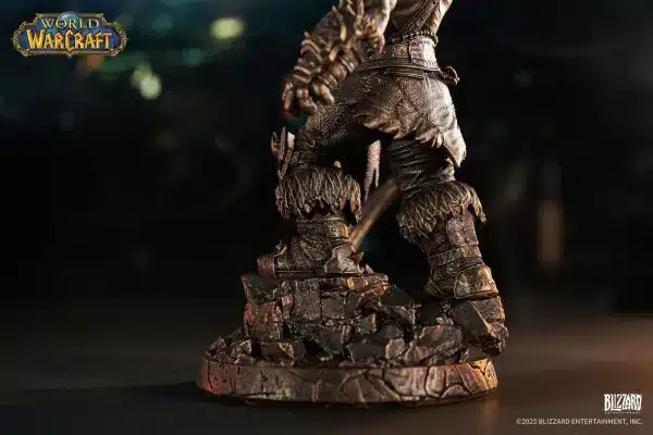 World of Warcraft Blizzard Entertainment Grommash Hellscream Bronze Licensed Resin Statue 4