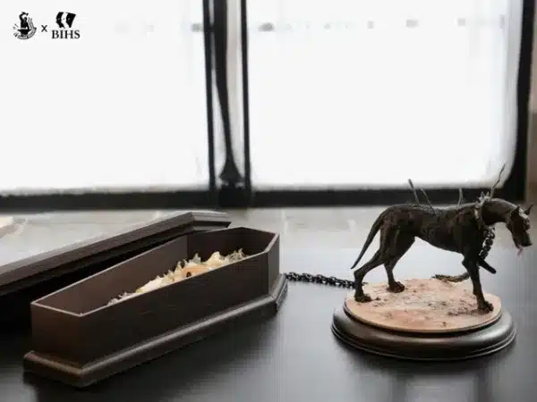 Berserk BIHS Studio Black Dog Pulling Coffin Resin Statue 4