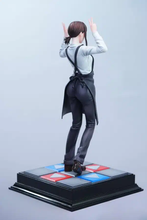 Chainsaw Man Hera Studio Kobeni Higashiyama Resin Statue 4