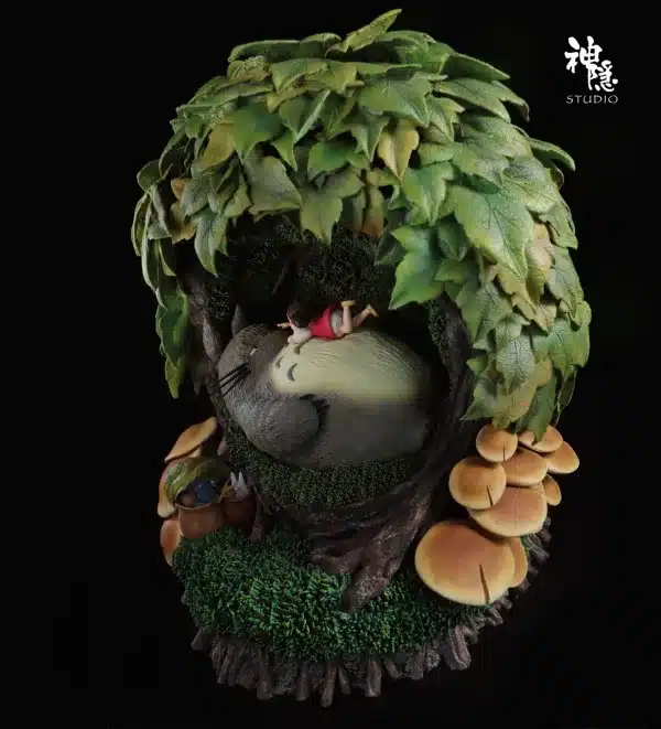 My Neighbor Totoro ShenYin Studio Totoro Rest In The Tree Hole Resin Statue 1