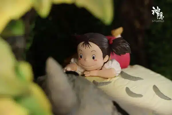 My Neighbor Totoro ShenYin Studio Totoro Rest In The Tree Hole Resin Statue 4