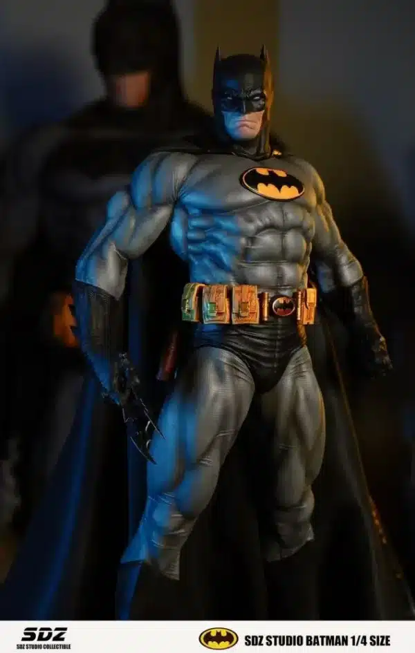 DC SDZ Studio Batman Resin Statue 3