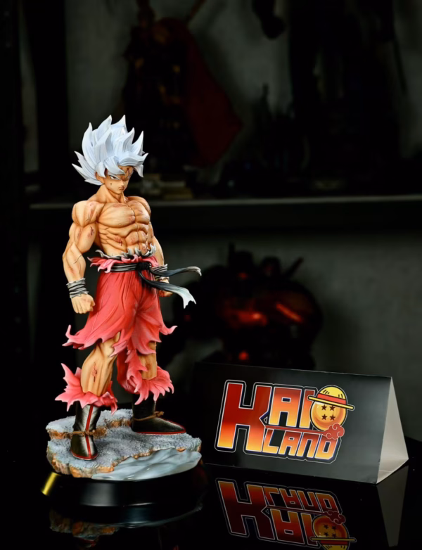Dragon Ball NOC Studio Goku SSJ V2 Resin Statue 5