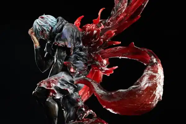 Iron Curtain Studio Kaneki Ken Resin Statue 4