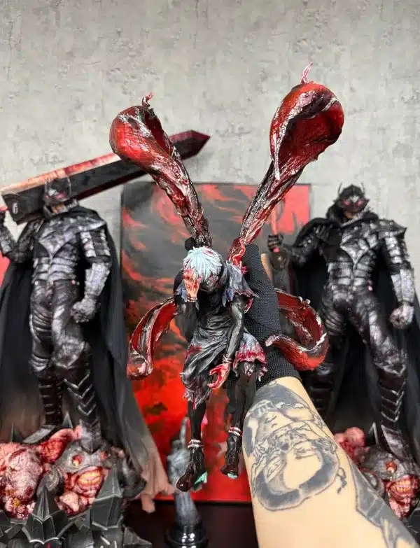 Iron Curtain Studio Kaneki Ken Resin Statue