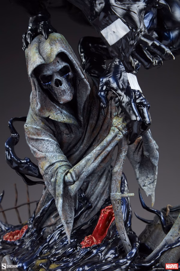 Marvel Sideshow Collectibles Venom Licensed Resin Statue 4