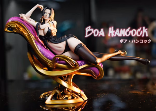 One Piece NG Studio Sofa Sexy Boa Hancock Resin Statue 1