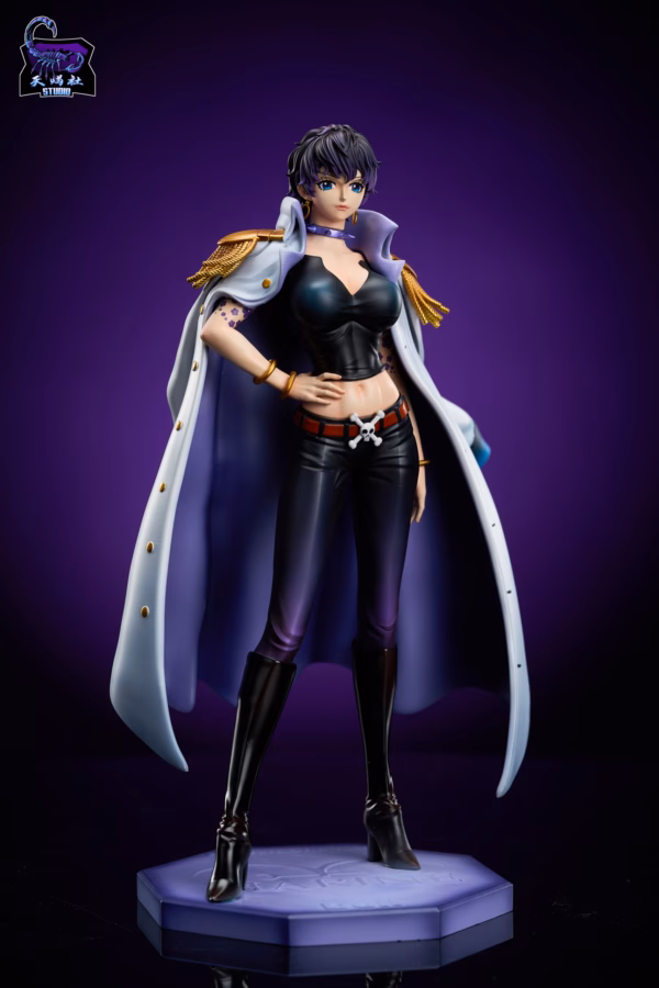 One Piece Tian Xie She Studio Vice Admiral Doll Resin Statue 2