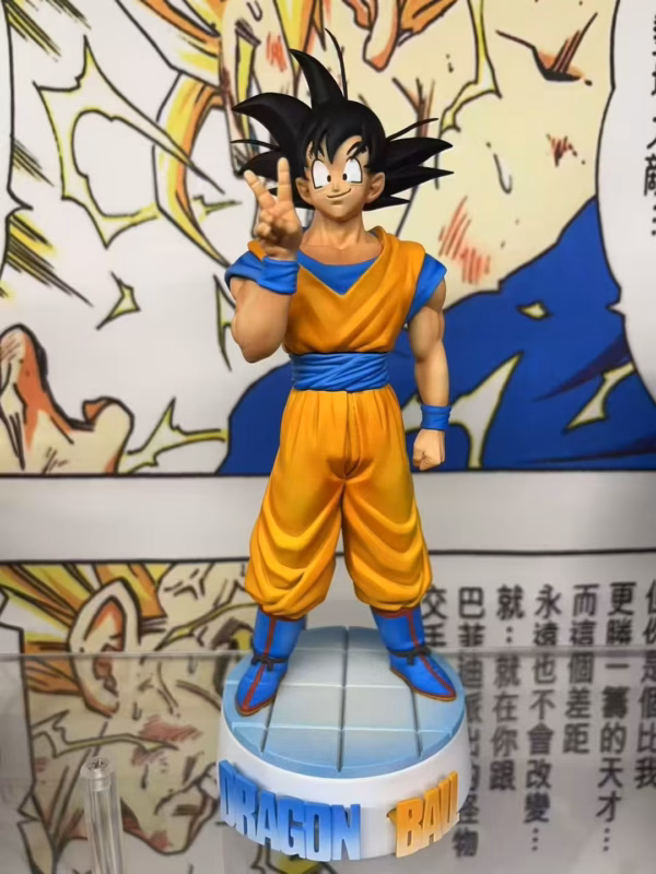 Dragon Ball SGJ Studio Goku Resin Statue 2