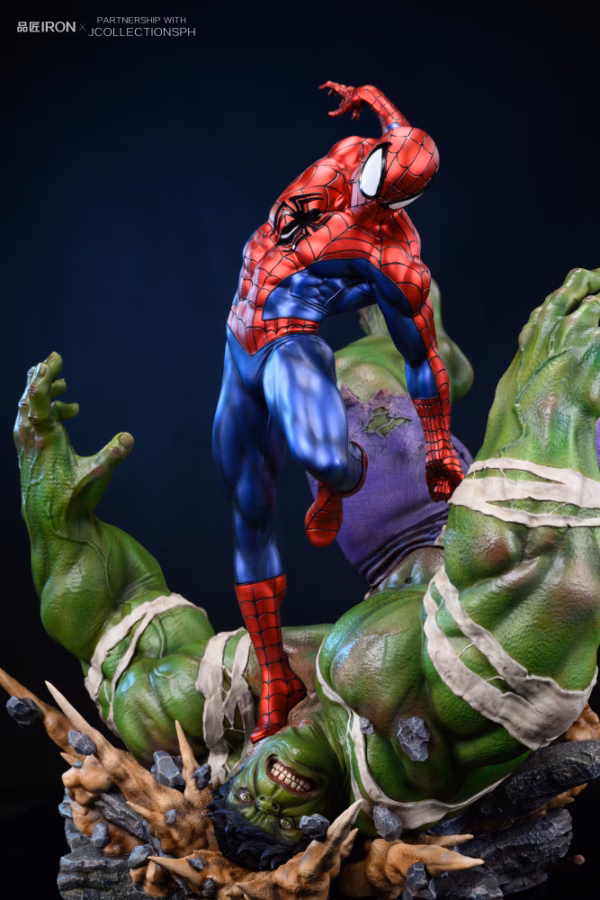 Marvel Pin Jiang Iron Studio Spider Man vs Hulk ResinStatue 2