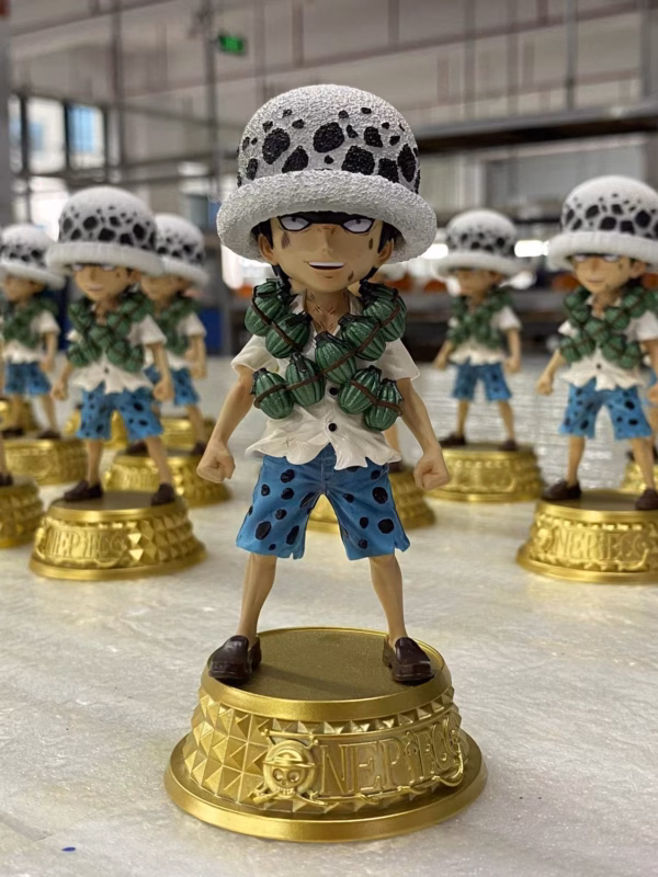One Piece Monkey D Studio Kid Law Resin Statue 1