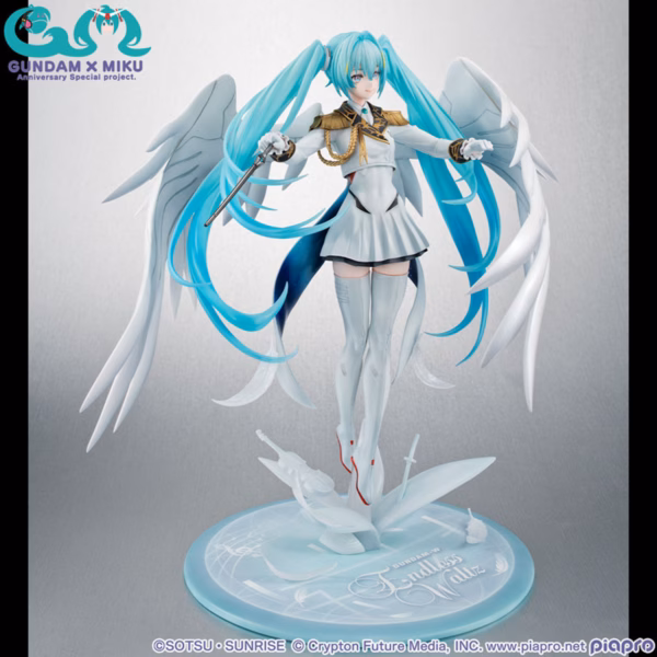 MegaHouse x Lucrea Studio Miku x Gundam PVC 3