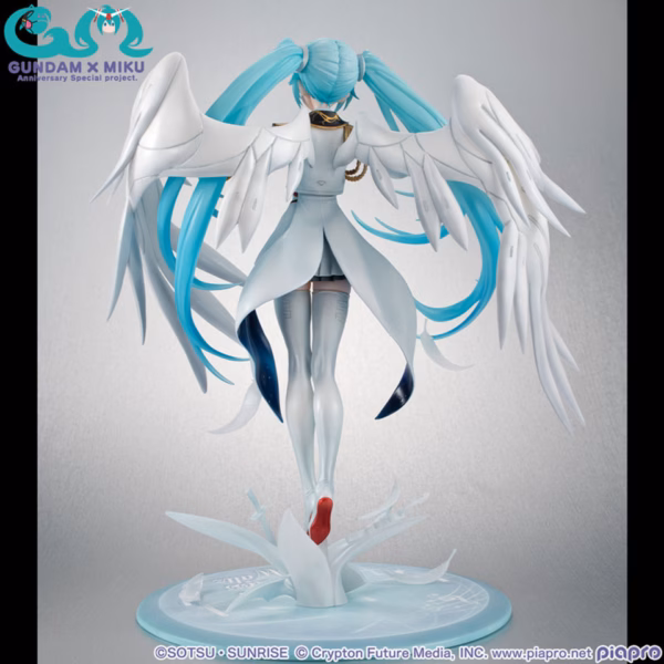 MegaHouse x Lucrea Studio Miku x Gundam PVC 4
