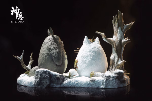 My Neighbor Totoro ShenYin Studio Totoro Play in The Snowfield Resin Statue 5