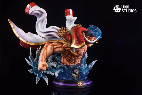 One Piece UNO Studio Whitebeard Bust Resin Statue 4