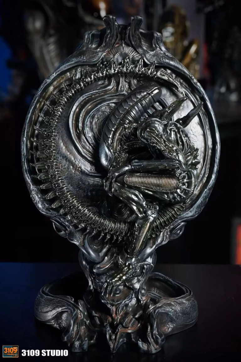 Alien 3109 Studio Alien Origin Resin Statue