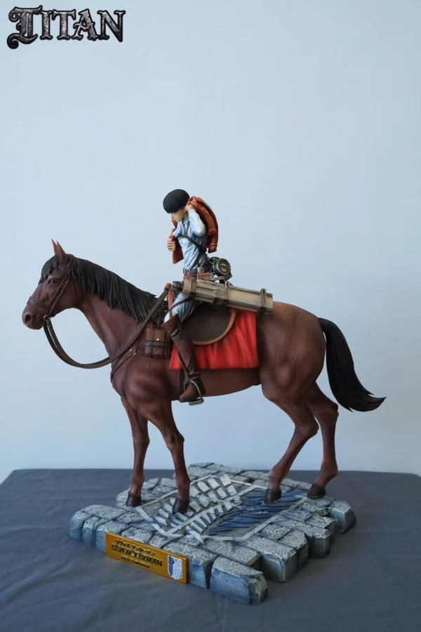 Attack on Titan Taitan Studio Levi Ackerman Resin Statue 4