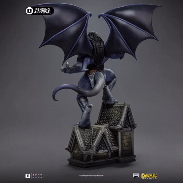 Gargoyles Iron Studios Goliath Licensed Resin Statue 2