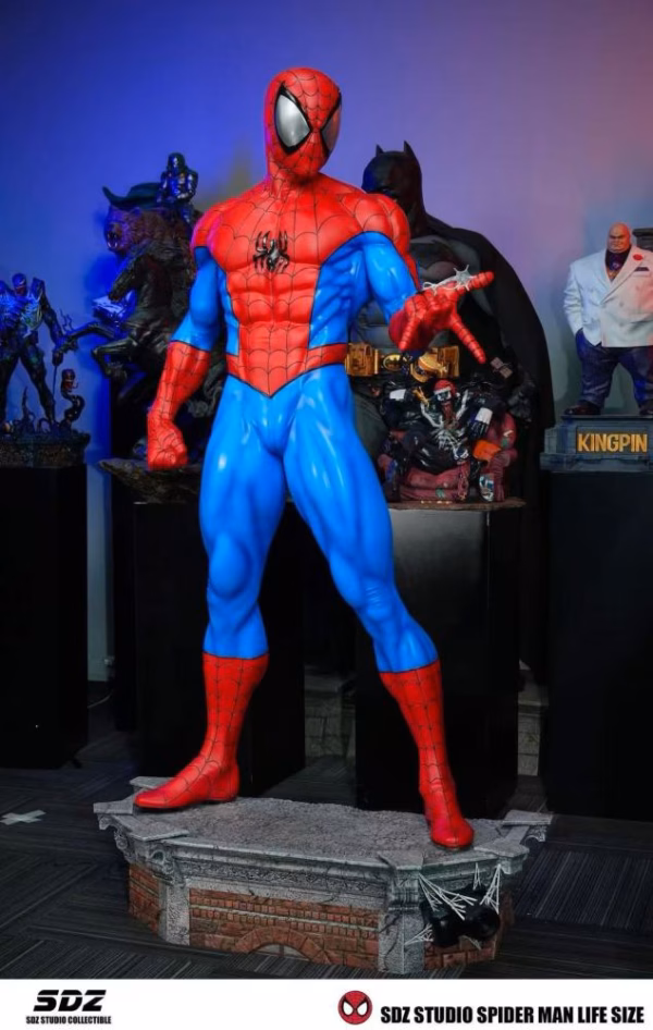 Marvel SDZ Studio Spider Man Life Size Resin Statue 2