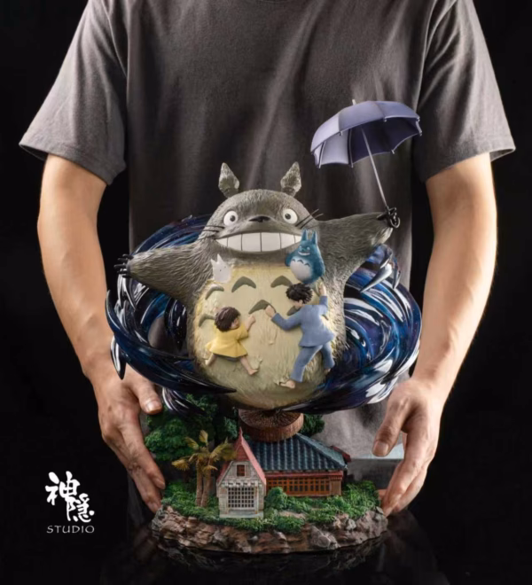 My Neighbor Totoro ShenYin Studio Totoro Night Tour Resin Statue 3