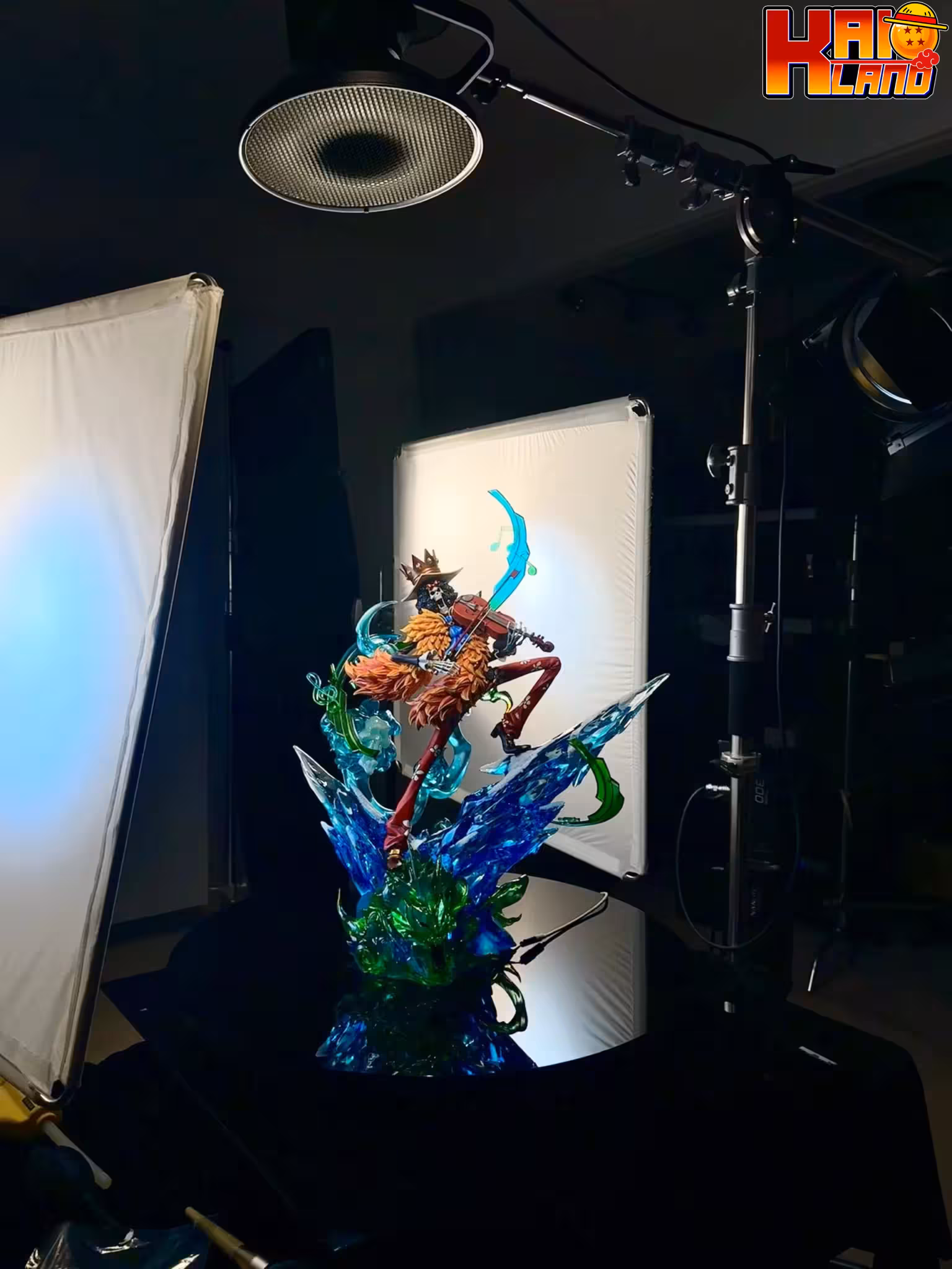 One Piece Wan Xiang Studio Soul King Brook Resin Statue