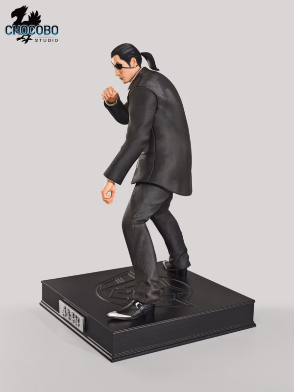 Yakuza CHOCOBO Studio Goro Majima Fighting Pose Resin Statue 3