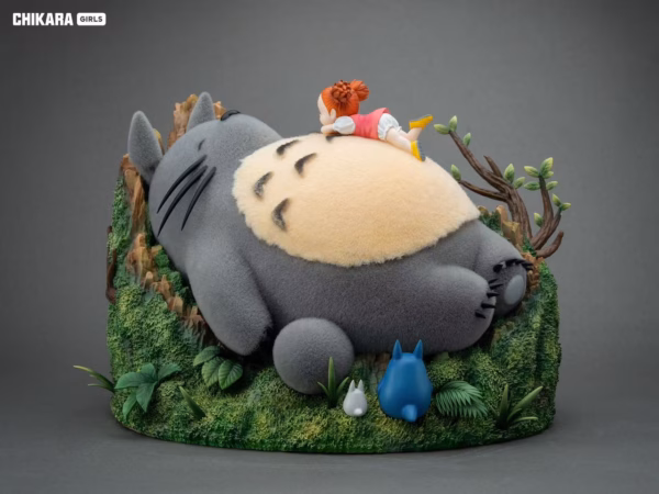 My Neighbor Totoro Chikara Studio Sleeping Totoro x Mei Resin Statue 1