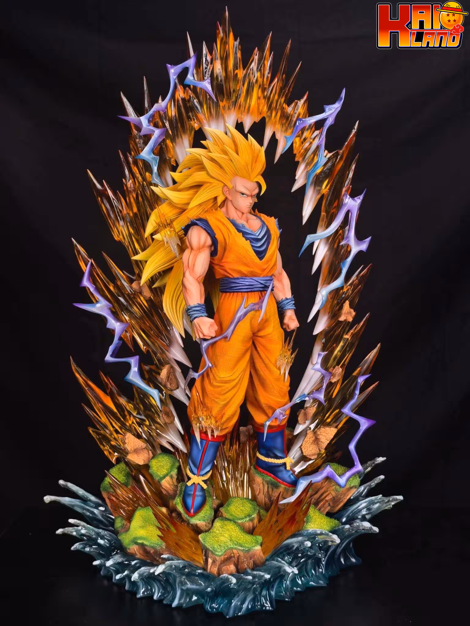 Dragon Ball Summer Studio Super Saiyan 3 Goku Resin Statue