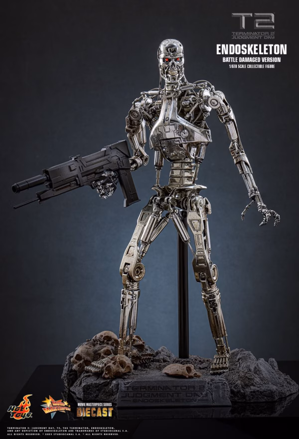 Terminator 2 Hot Toys Judgement Day Endoskeleton Battle Damage 2