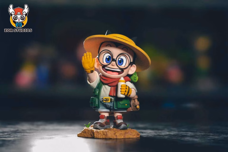Dr Slump ZOR Studio Arale Explorer Resin Statue