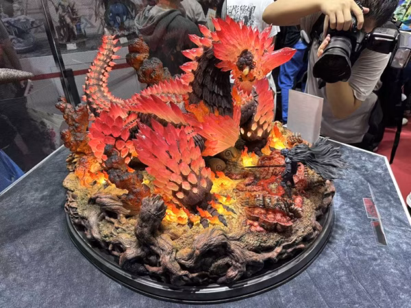 Berserk Prime 1 Studio Guts Versus Grunbeld in Apostle Form Statue Licensed Resin Statue 4