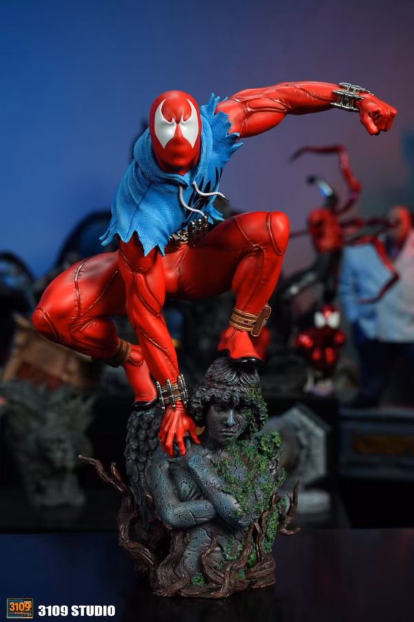 Marvel 3109 Studio Scarlet Spiderman Resin Statue 2