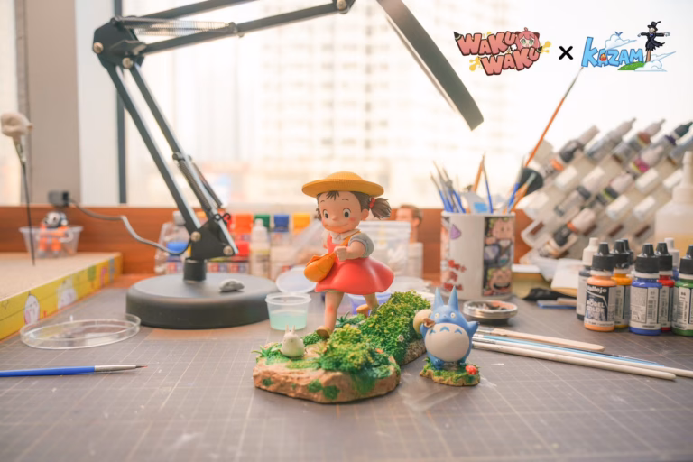 My Neighbor Totoro WAKUWAKU × Kazami Studio Mei x Totoro Resin Statue