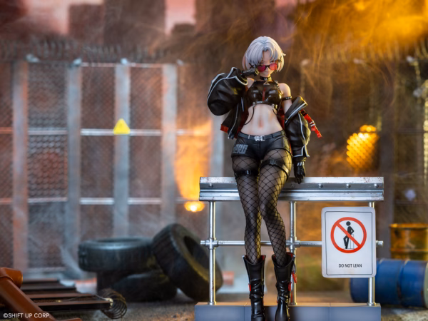 Nikke Goddess of Victory KAWA DESIGN Studio Drake Villain Racer Resin Statue 1