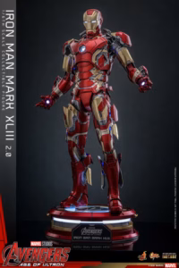 Marvel Avengers Hot Toys Age of Ultron Iron Man Mark XLIII V2