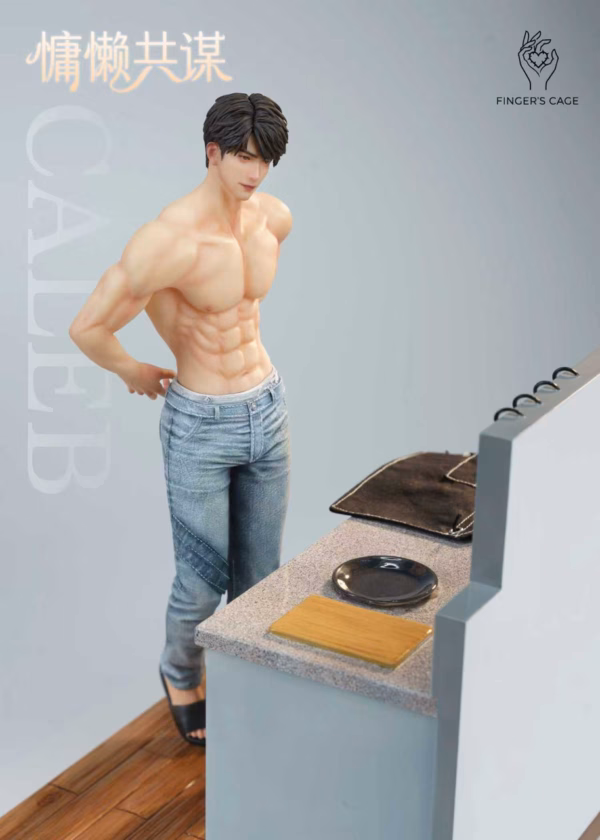 Love and Deep Space Fingers Cage Studio Caleb Resin Statue 4