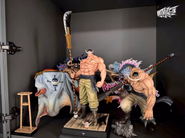 One Piece JiKe Studio Edward Newgate x WhiteBeard Resin Statue 3