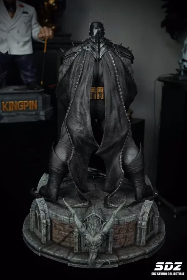 Batman SDZ Studio Absolute Batman Resin Statue 2 1
