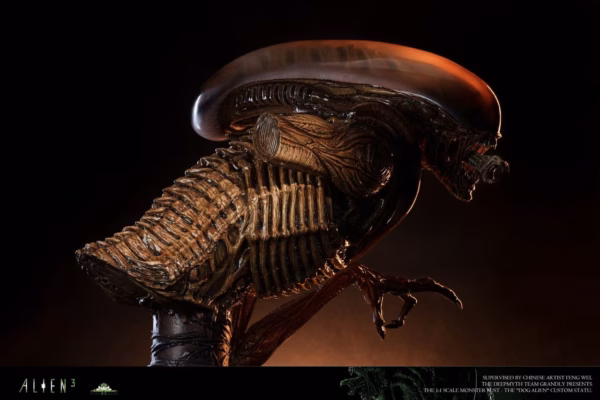 Alien Deepmyth Studio Alien Dog Bust Resin Statue 3