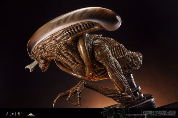 Alien Deepmyth Studio Alien Dog Bust Resin Statue 4