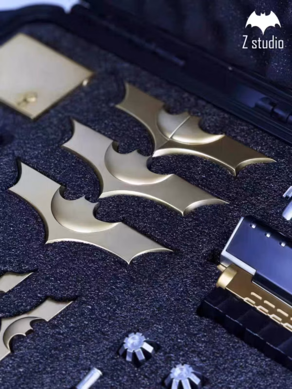 DC Comics Z Studio Batman Weapon Replica Series Volume 2 Christian Bale Edition Resin Statue 6