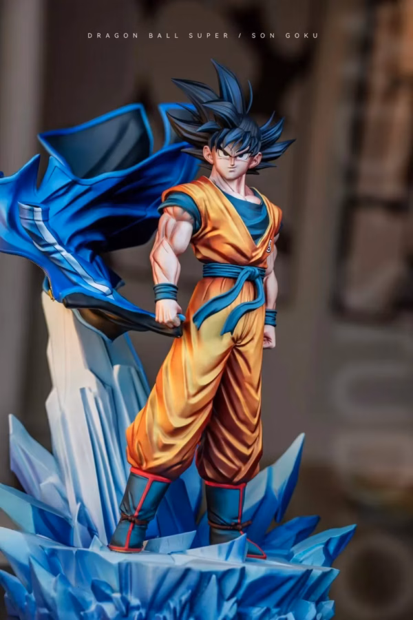 Dragon Ball WDF Studio Son Goku Resin Statue 5