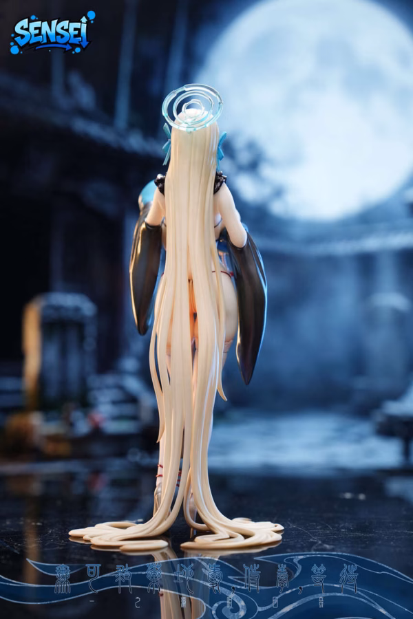 Sensei Studio Zombie Girl Resin Statue 2