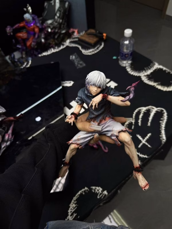 Tokyo Ghoul WX Studio Tokyo Ghoul Ken Kaneki Resin Statue 3