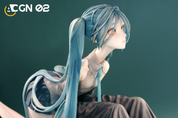 Vocaloid ACGN 02 Studio Ghost Hatsune Miku Resin Statue 3