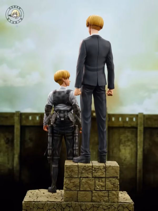 Attack on Tita Cedar Studio Yelena X Armin Resin Statue 6