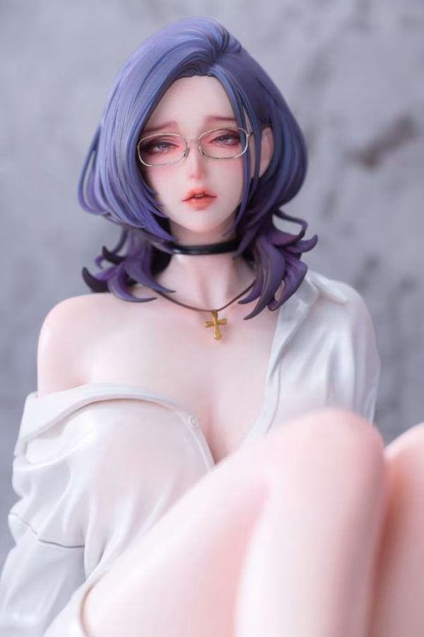 Brave New World Polar Bear Studio X KOD Studio Kim Mi jung Resin Statue 4
