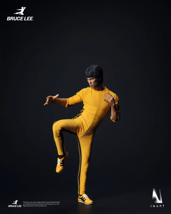 Bruce Lee INART Studio Bruce Lee Yellow Jumpsuit Licensed Figure 3