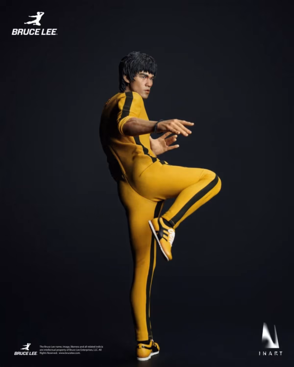 Bruce Lee INART Studio Bruce Lee Yellow Jumpsuit Licensed Figure 4